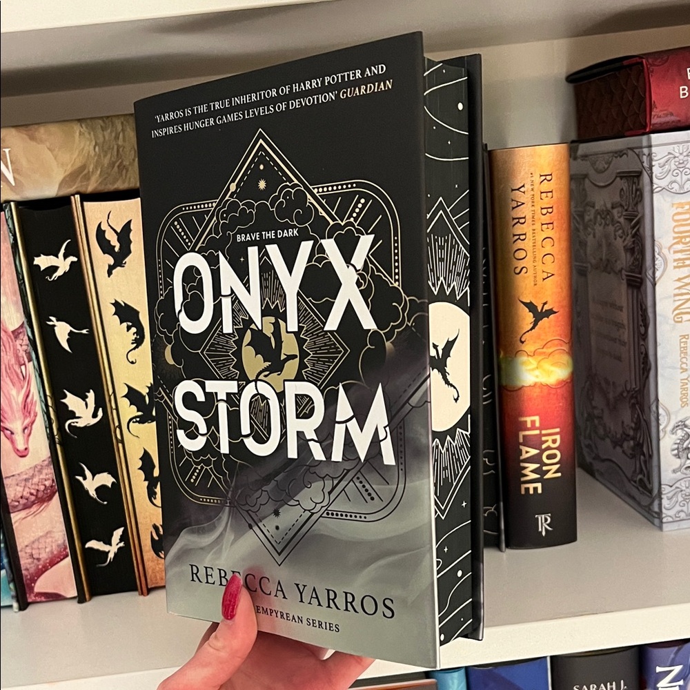 Fairyloot Exclusive Onyx Storm